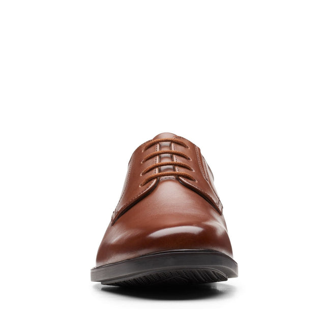 Clarks Men’s Howard Walk Dark Tan Leather Lace-Up Shoes – Classic Formal/Smart-Casual Leather Shoes with Cushion Plus™ Comfort & Grippy Sole