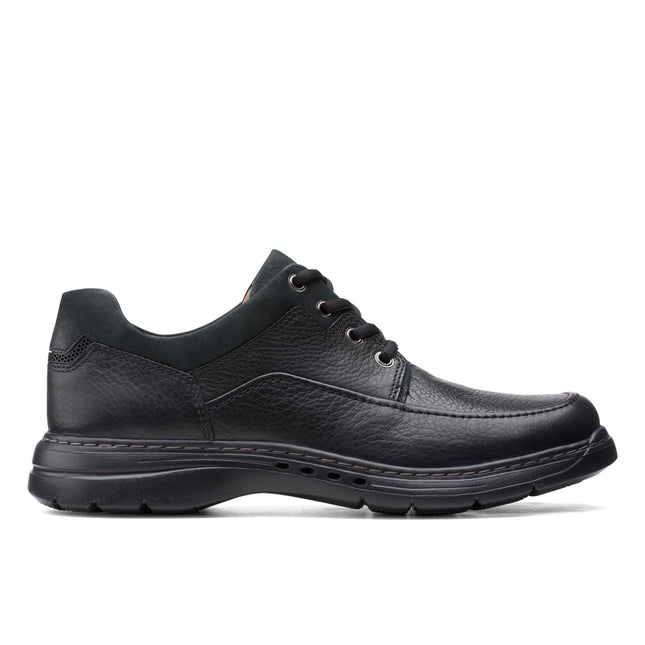 Clarks Un Brawley Lace Black Leather Men’s Casual Shoes – Comfortable Lace-Up Casual Shoes with Soft Leather, Cushioned Comfort & Everyday Versatility - Extra Wide Fit