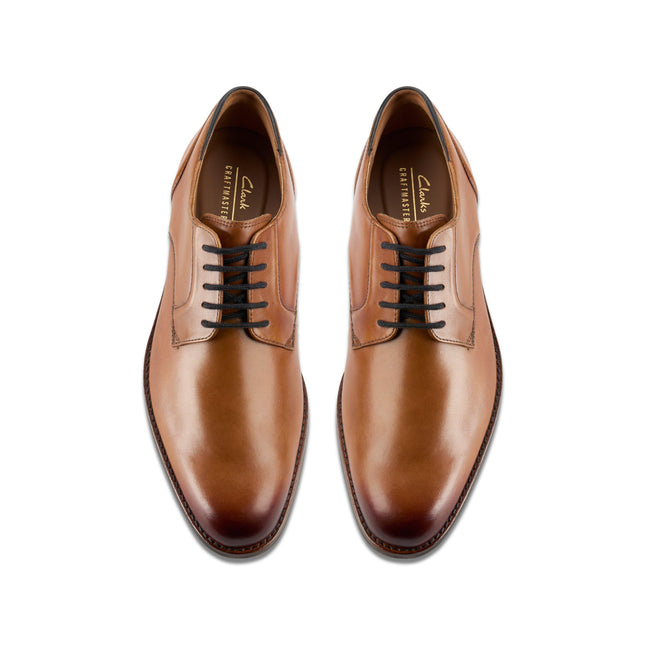 Clarks CraftArlo Lace Tan Leather – Men’s Classic Oxford Lace-Up Shoe