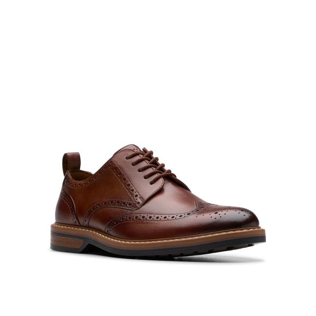 Clarks Men’s Aldwin Limit Mid Tan Leather Brogues – Smart Casual Mid-Height Lace-Up Boots with Cushioned Comfort & Durable Outsole