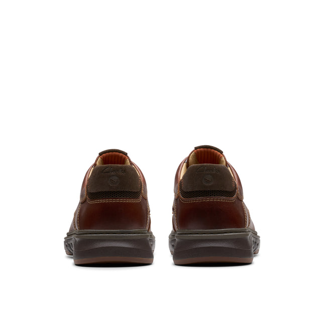 Clarks Men’s Un Briley Pace Tan Leather Wide Width Shoes – Comfort-Fit Lace-Up Shoes with Cushioned Footbed & Durable Sole