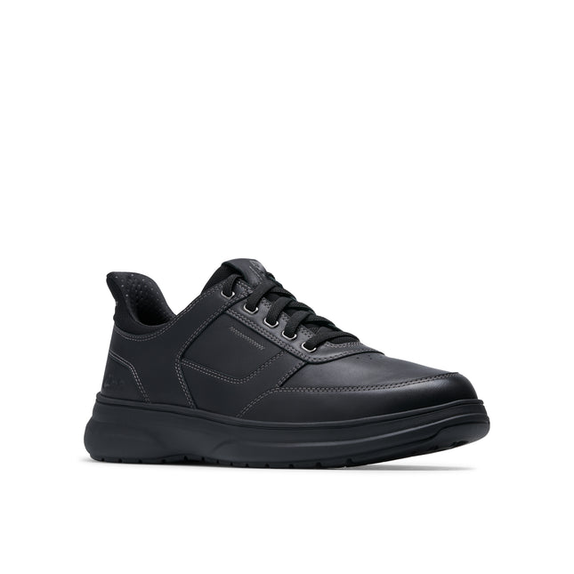 Clarks Men’s Mullan Easy Black Leather Wide-Fit Lace-Up Shoes – Comfortable Everyday Leather Sneakers with Easy-Entry Heel & Cushioned Sole