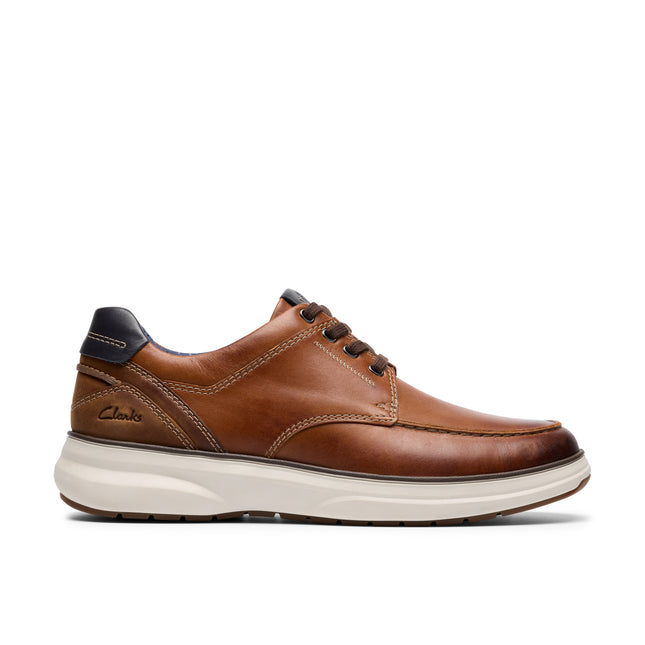 Clarks Men’s Mullan Moc Dark Tan Leather Slip-On Moccasin Shoes – Casual Leather Moccasins with Cushioned Comfort & Flexible Sole
